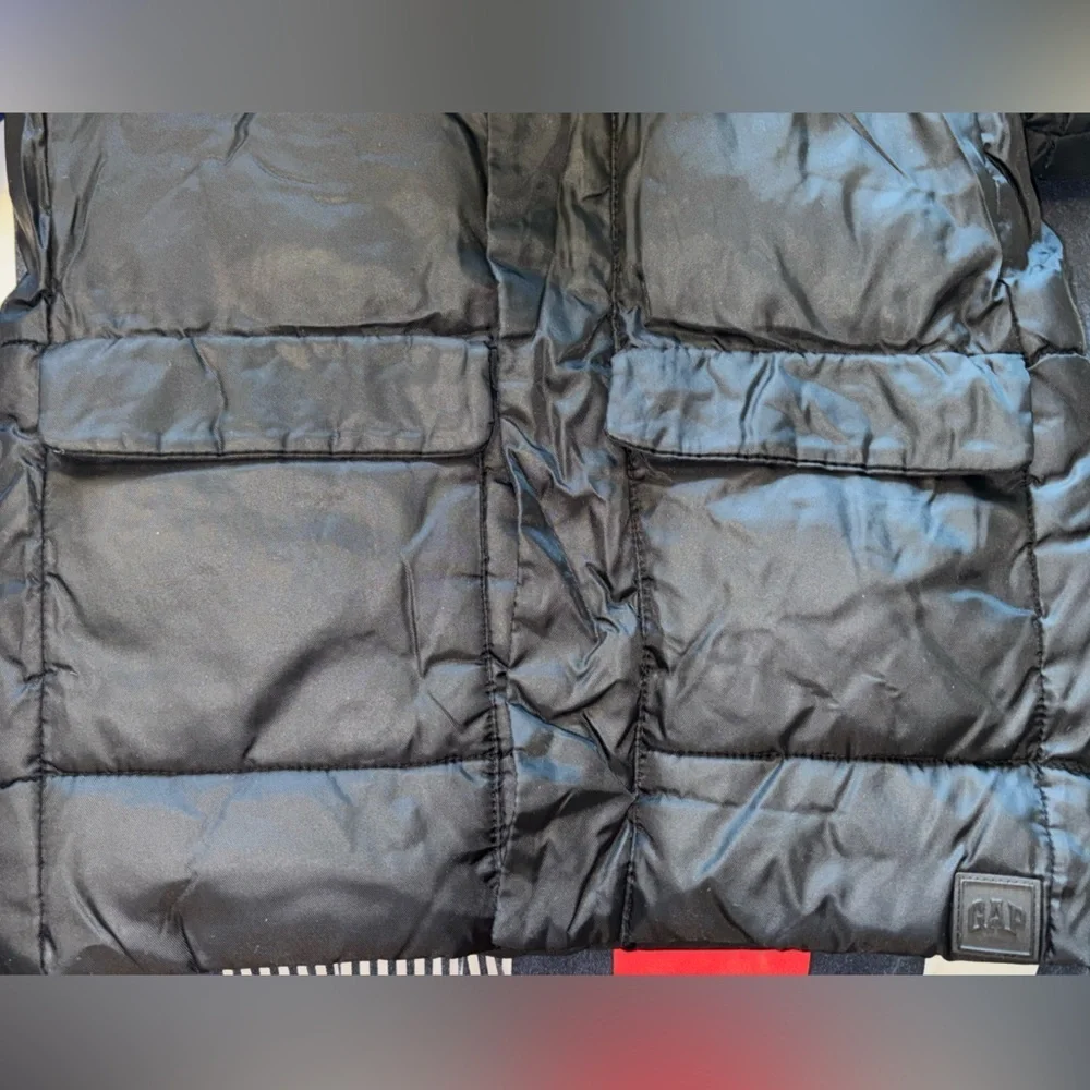 GAP Toddler Black Puffer Jacket